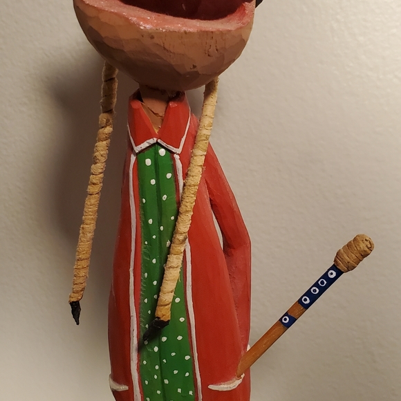 Folk Art Wood Hand Carved Native Drummer Figure Edward W, Cachucha 793 , 10" H - Picture 6 of 16